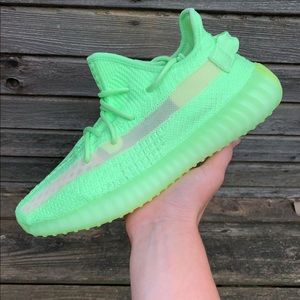 Yeezy Boost 350 V2 “Glow”